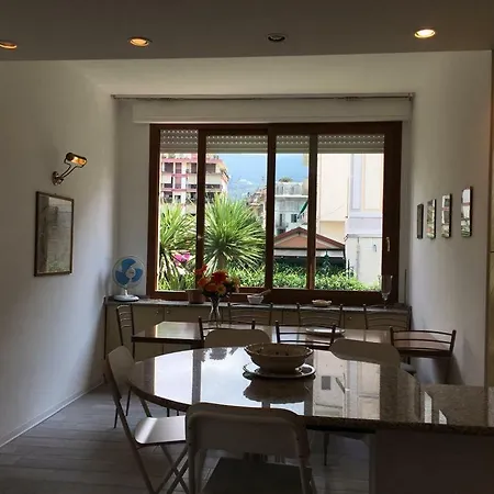Relax Giardino E Mare 아파트 *